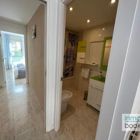 Elvira , Con Piscina Y Aparcamiento Gratis Apartment *