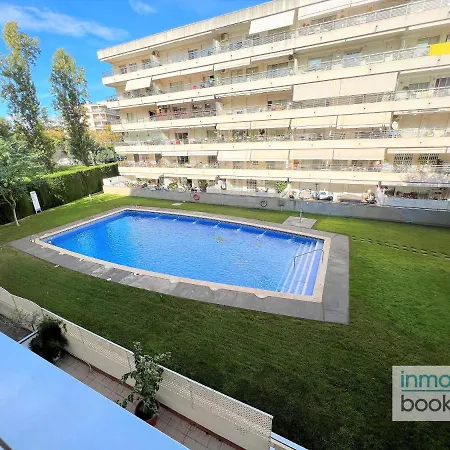 Apartment Elvira , Con Piscina Y Aparcamiento Gratis *