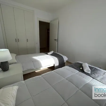 Elvira , Con Piscina Y Aparcamiento Gratis Apartment *