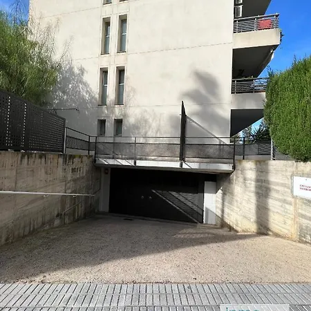 Elvira , Con Piscina Y Aparcamiento Gratis *