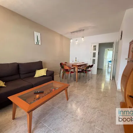 Elvira , Con Piscina Y Aparcamiento Gratis Apartment *