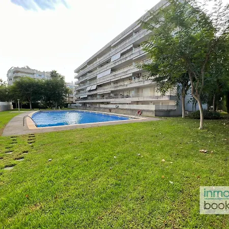 Elvira , Con Piscina Y Aparcamiento Gratis